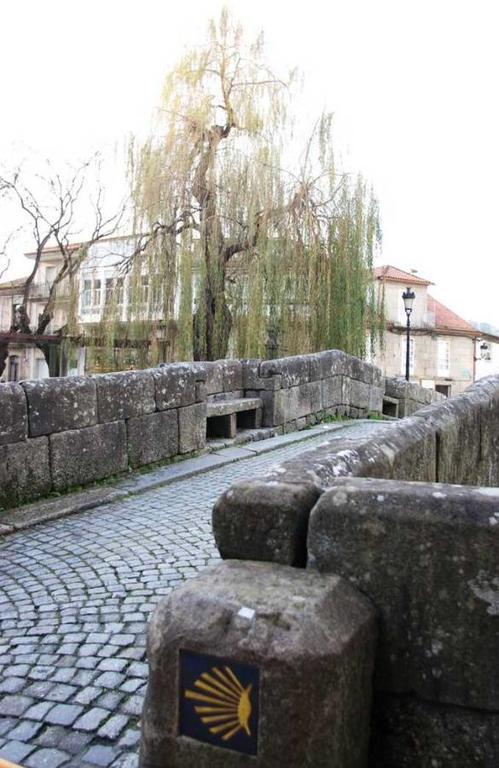 Alojamiento Caldas De Reis Exteriör bild